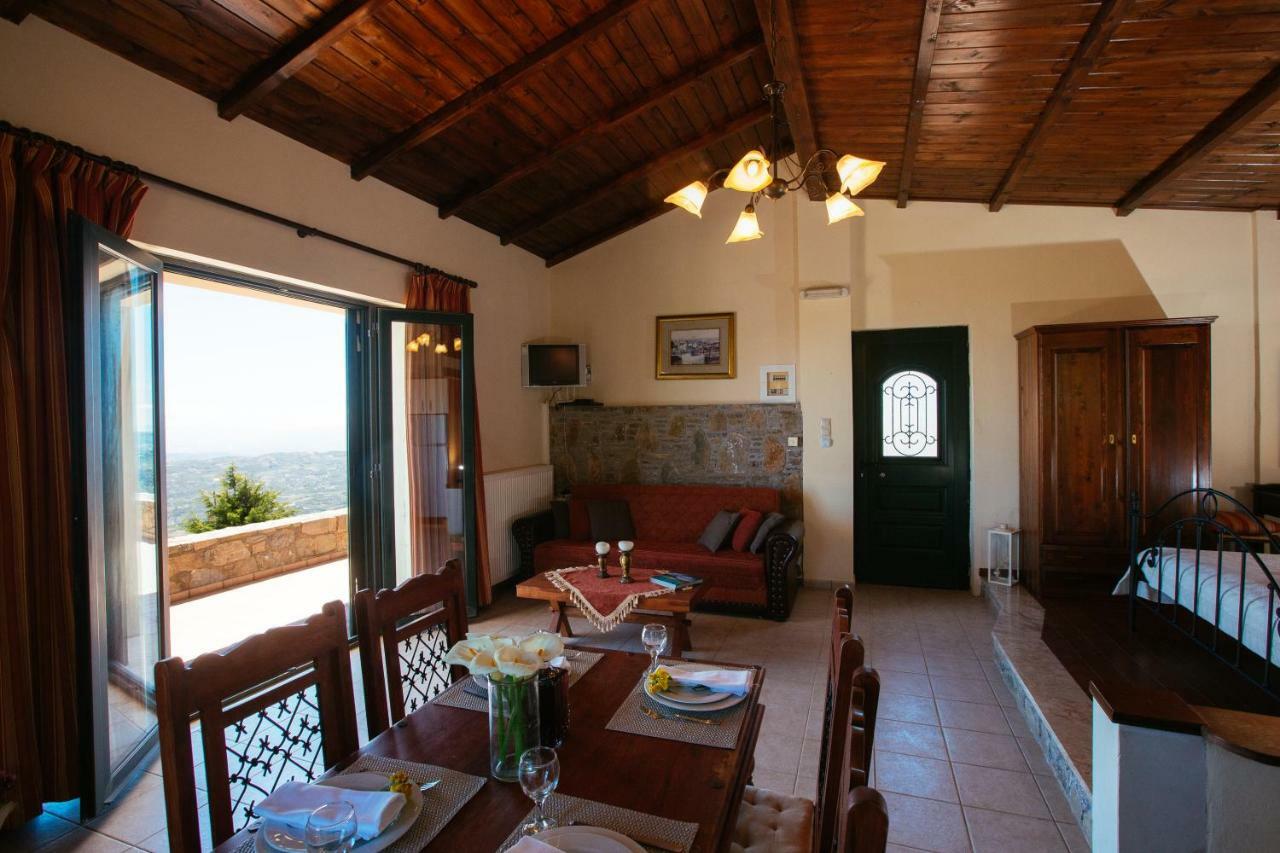 Aetovigla Guesthouse Krousonas  Eksteriør bilde